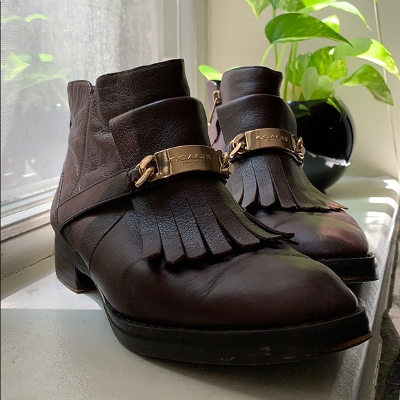 Coach ‘Eagle’ Brown Leather Fringe Bootie - Picture 2 of 8